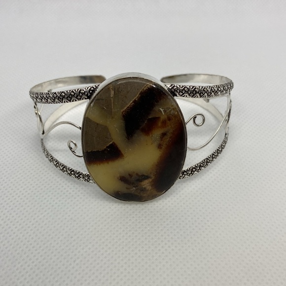 Adjustable bracelet from INDIA CUFF BRACELET - Picture 2 of 6